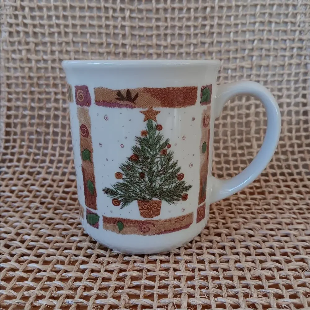 Pier 1 Natural Christmas Tree Mug
